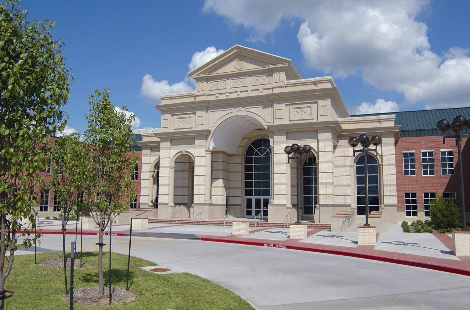 Cypress Woods High School Class Rings, Yearbooks and Graduation Balfour